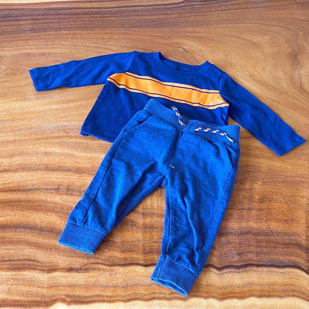 1$ just add to your bundle only today and CCO!! Blue and Orange Toddler Outfit